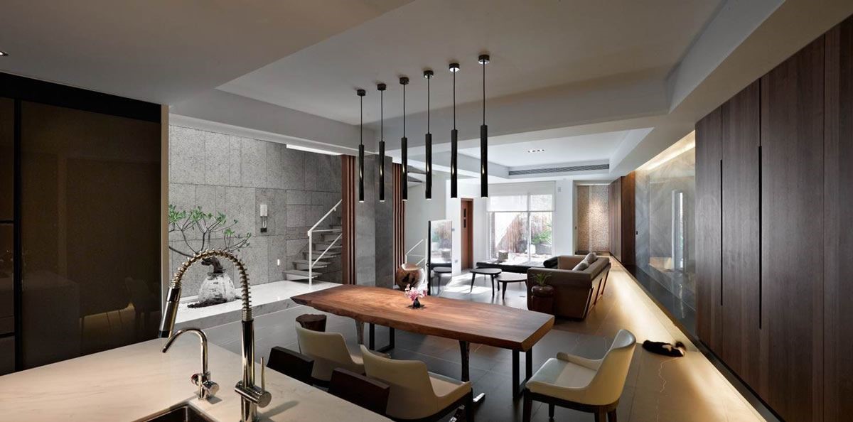 二○○七年創立，以不到10年的年輕資歷，在二○一二年